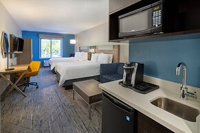 Holiday Inn Express Hotel & Suites New Tampa I-75 by IHG