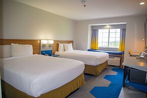 Microtel Inn & Suites by Wyndham Daphne/Mobile