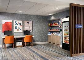 Holiday Inn Express & Suites New Orleans Airport South by IHG
