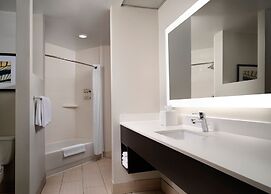 Holiday Inn Express & Suites New Orleans Airport South by IHG