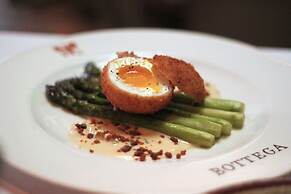 The Estate Yountville