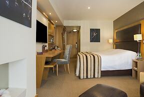 Big Blue Hotel