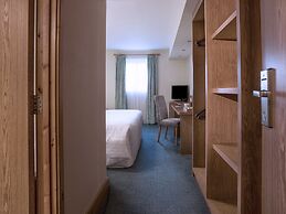 Big Blue Hotel