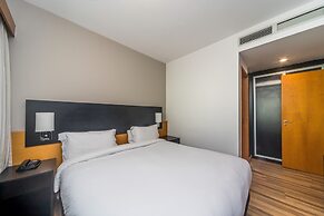 Paraiso Suites by Charlie