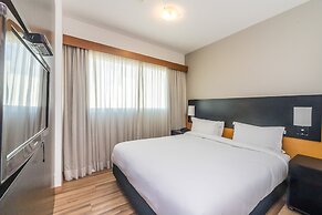 Paraiso Suites by Charlie