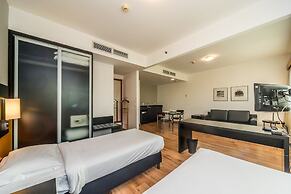 Paraiso Suites by Charlie