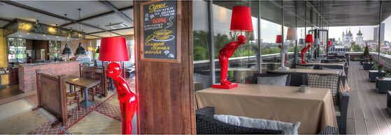 Izmailovo Alfa Hotel