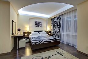 Izmailovo Alfa Hotel