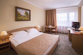 Izmailovo Alfa Hotel