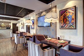 Izmailovo Alfa Hotel