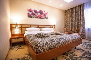 Izmailovo Alfa Hotel