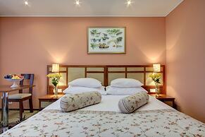 Izmailovo Alfa Hotel