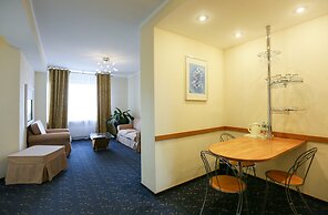 Izmailovo Alfa Hotel