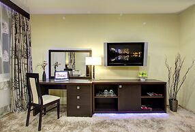 Izmailovo Alfa Hotel