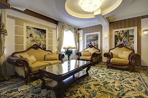 Izmailovo Alfa Hotel