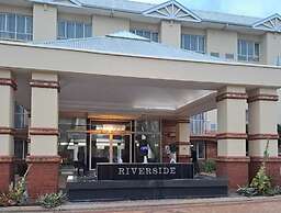 The Riverside Hotel
