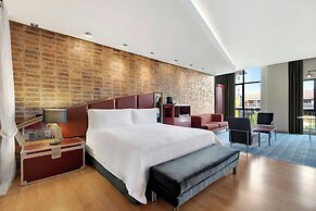 African Pride Melrose Arch Hotel, Autograph Collection