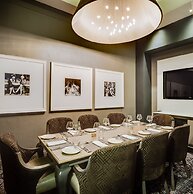 African Pride Melrose Arch Hotel, Autograph Collection