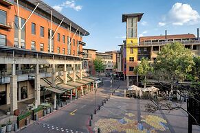 African Pride Melrose Arch Hotel, Autograph Collection