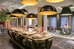 African Pride Melrose Arch Hotel, Autograph Collection