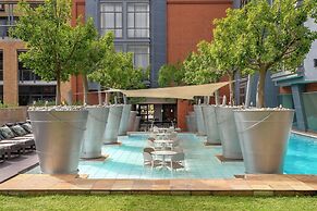 African Pride Melrose Arch Hotel, Autograph Collection