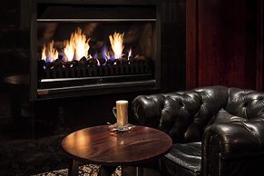 African Pride Melrose Arch Hotel, Autograph Collection