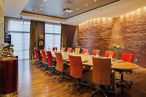 African Pride Melrose Arch Hotel, Autograph Collection