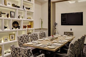 African Pride Melrose Arch Hotel, Autograph Collection