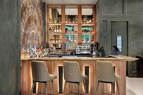 African Pride Melrose Arch Hotel, Autograph Collection