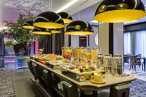 African Pride Melrose Arch Hotel, Autograph Collection