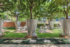 African Pride Melrose Arch Hotel, Autograph Collection