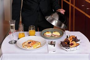 African Pride Melrose Arch Hotel, Autograph Collection