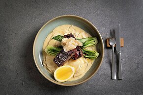 African Pride Melrose Arch Hotel, Autograph Collection