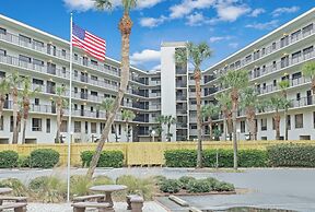 Litchfield Beach & Golf Resort