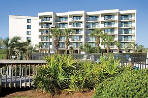 Litchfield Beach & Golf Resort