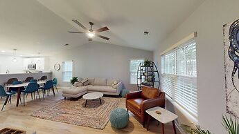 Litchfield Beach & Golf Resort