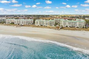 Litchfield Beach & Golf Resort