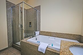 Litchfield Beach & Golf Resort