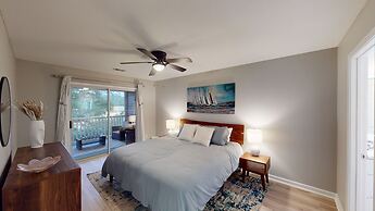 Litchfield Beach & Golf Resort