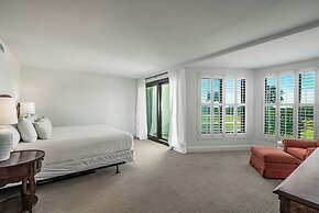 Litchfield Beach & Golf Resort