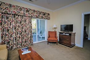 Litchfield Beach & Golf Resort