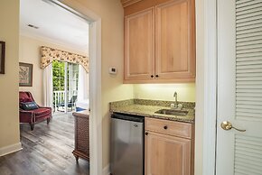 Litchfield Beach & Golf Resort