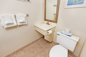 Litchfield Beach & Golf Resort