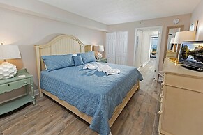 Litchfield Beach & Golf Resort