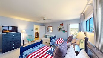 Litchfield Beach & Golf Resort