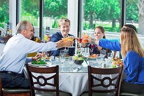 Litchfield Beach & Golf Resort