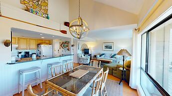 Litchfield Beach & Golf Resort