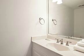 Litchfield Beach & Golf Resort