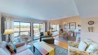 Litchfield Beach & Golf Resort