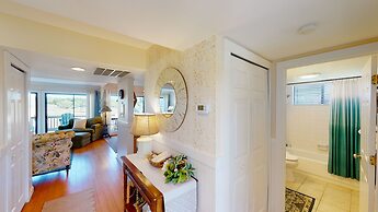 Litchfield Beach & Golf Resort